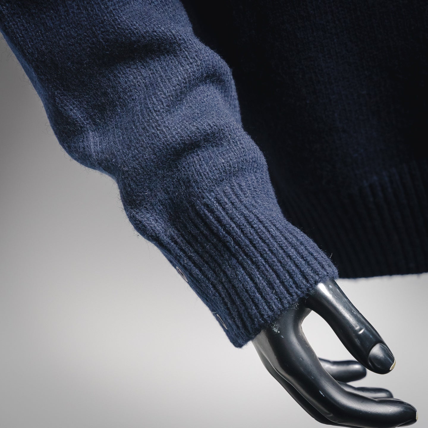 Thom 25fw all-match sweater