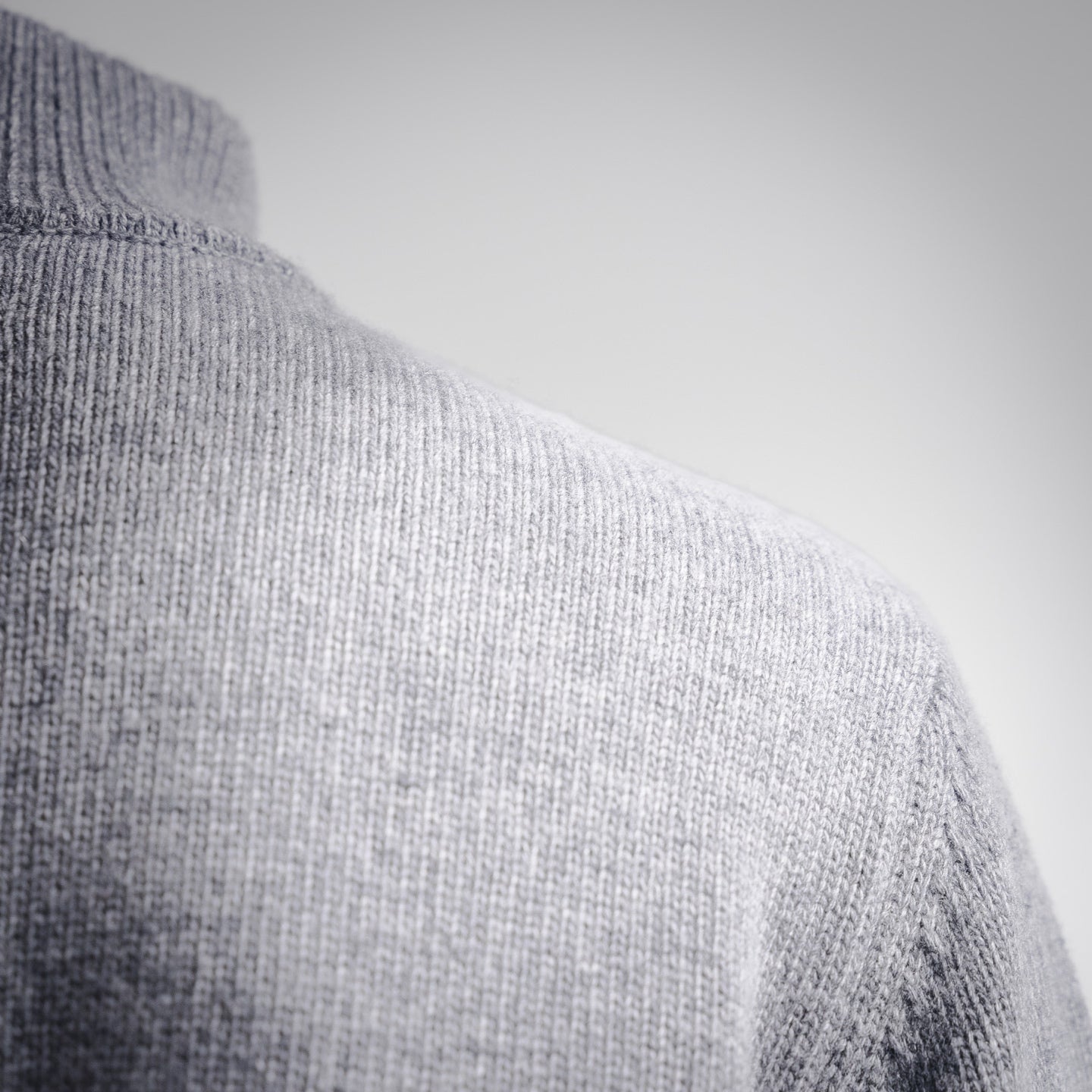 Thom 25fw all-match sweater