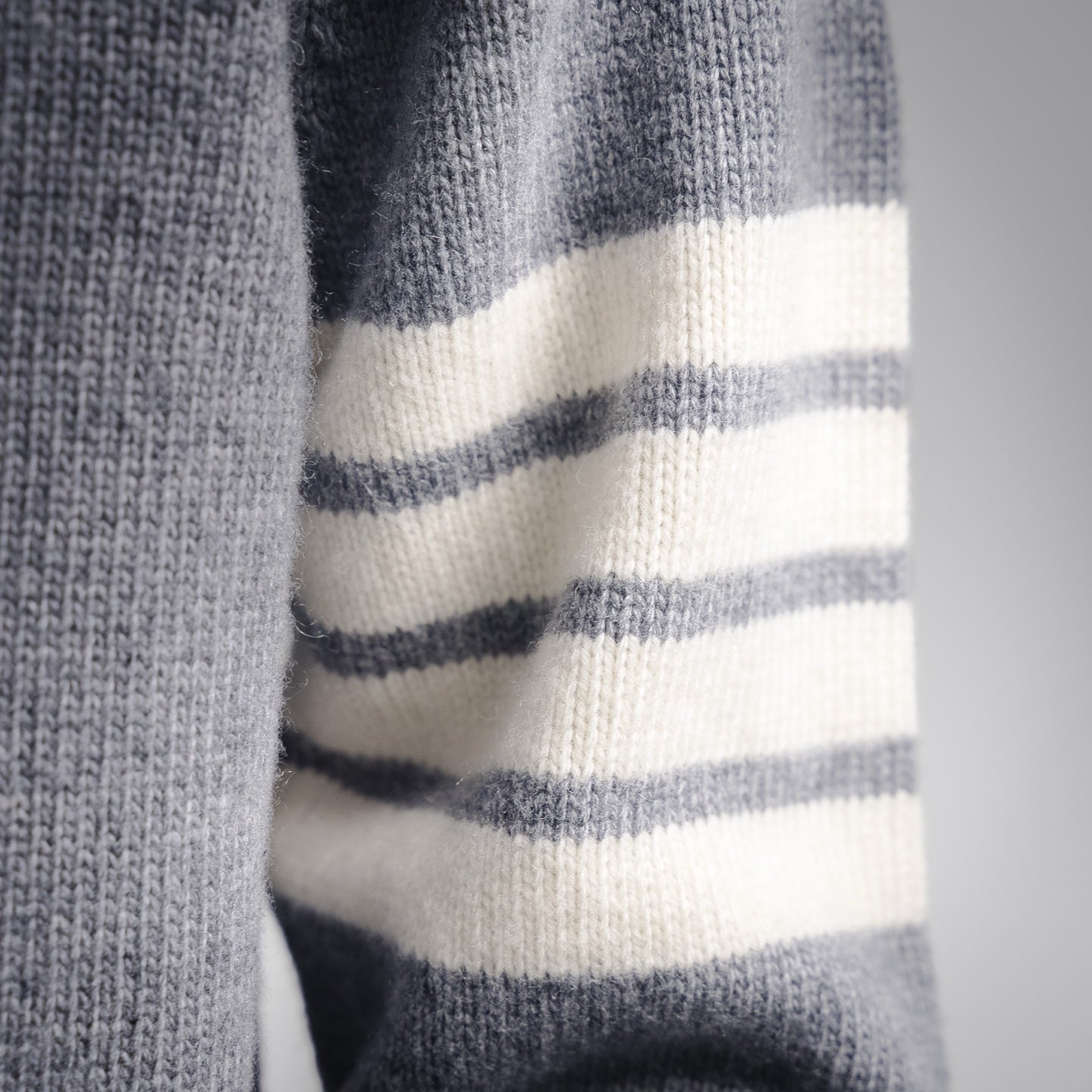 Thom 25fw all-match sweater