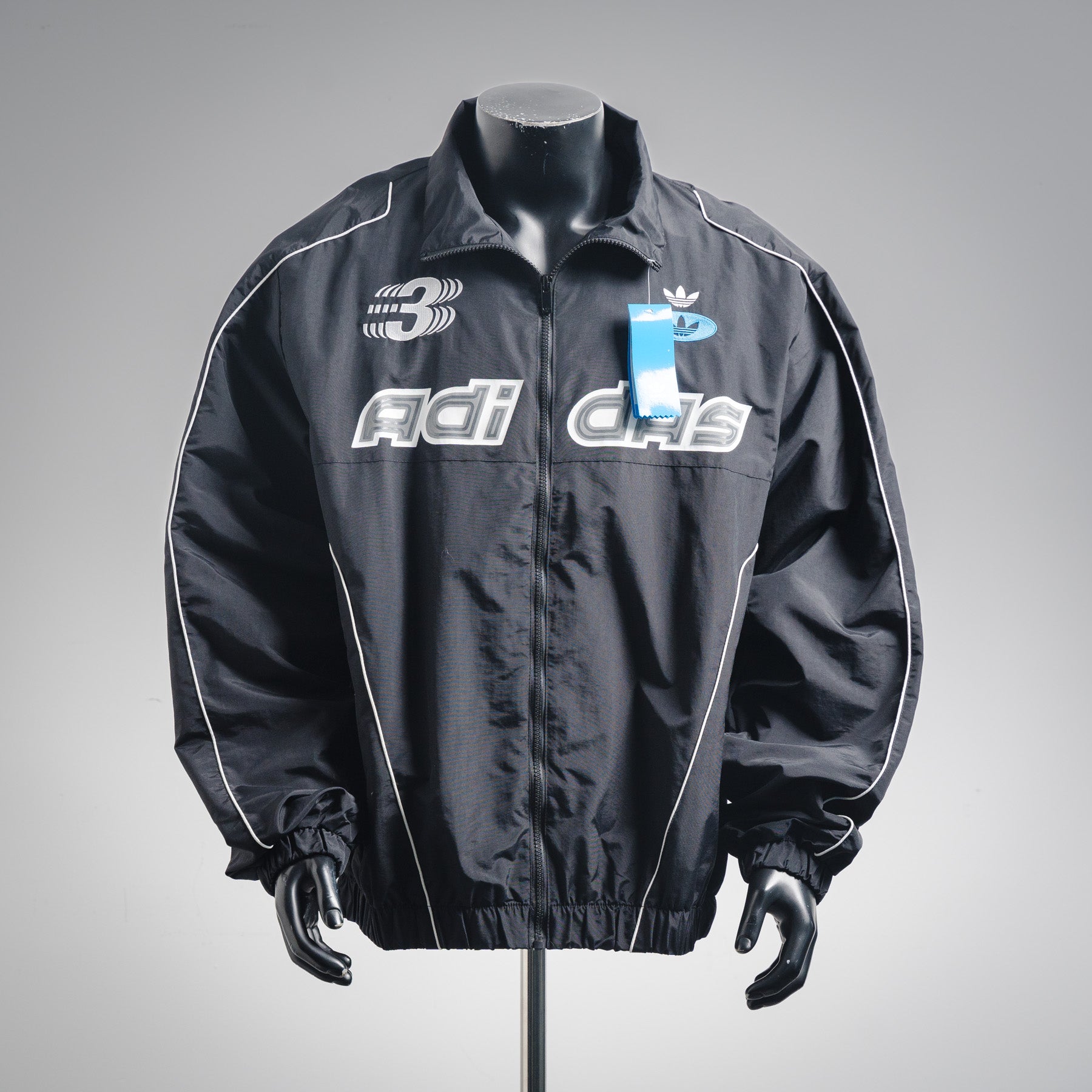Adi 25fw leisure jacket