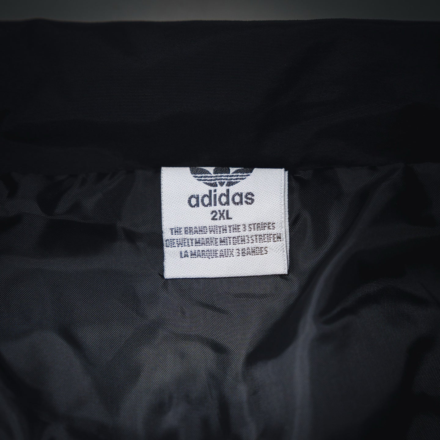 Adi 25fw leisure jacket