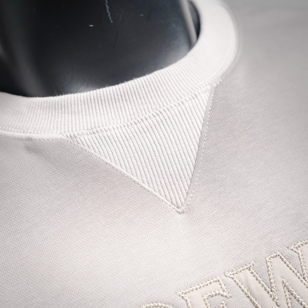 Loe 25fw embroidered shirt