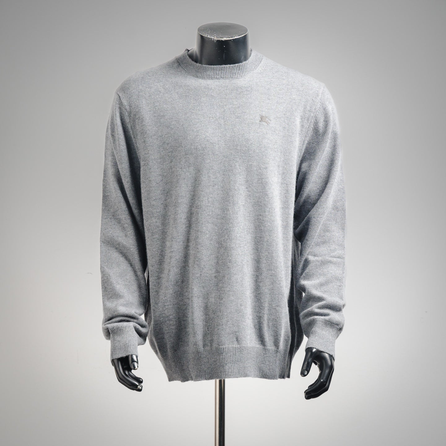 Burbery 25fw embroidered sweater