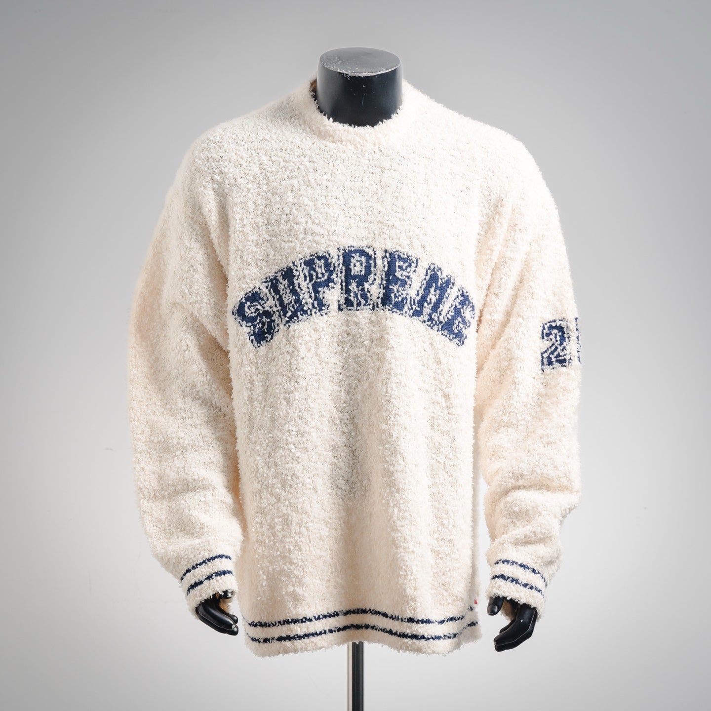 Supre 25fw leisure sweater