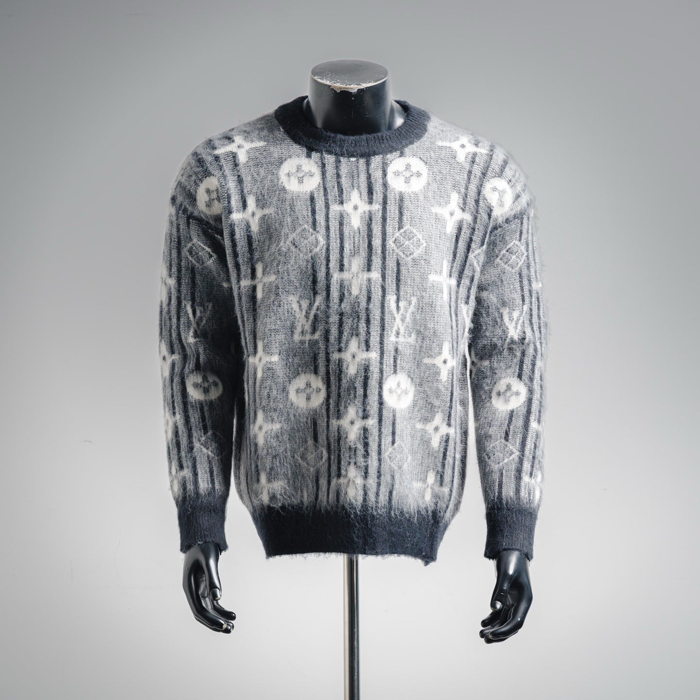 Louis 25fw jacquard sweater