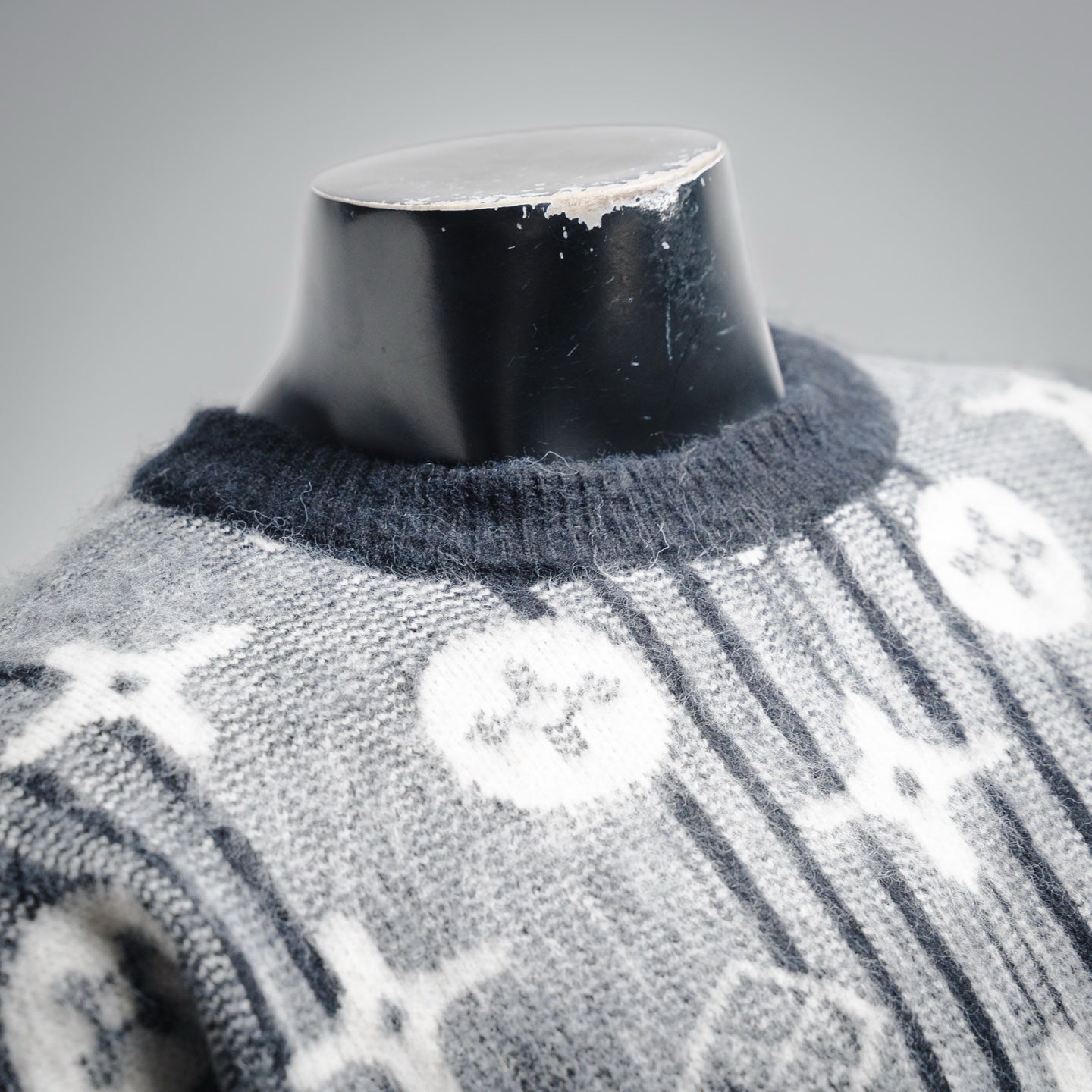 Louis 25fw jacquard sweater