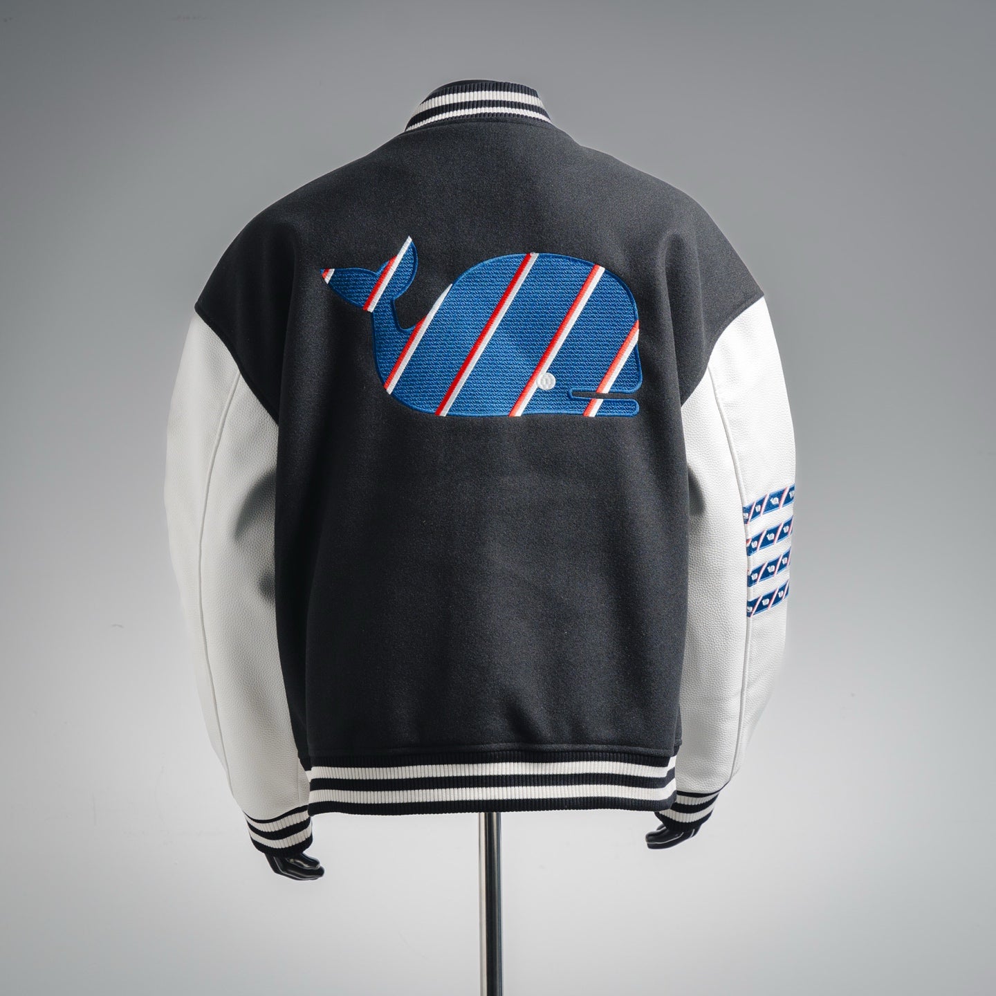 Thom 25fw embroidered jacket
