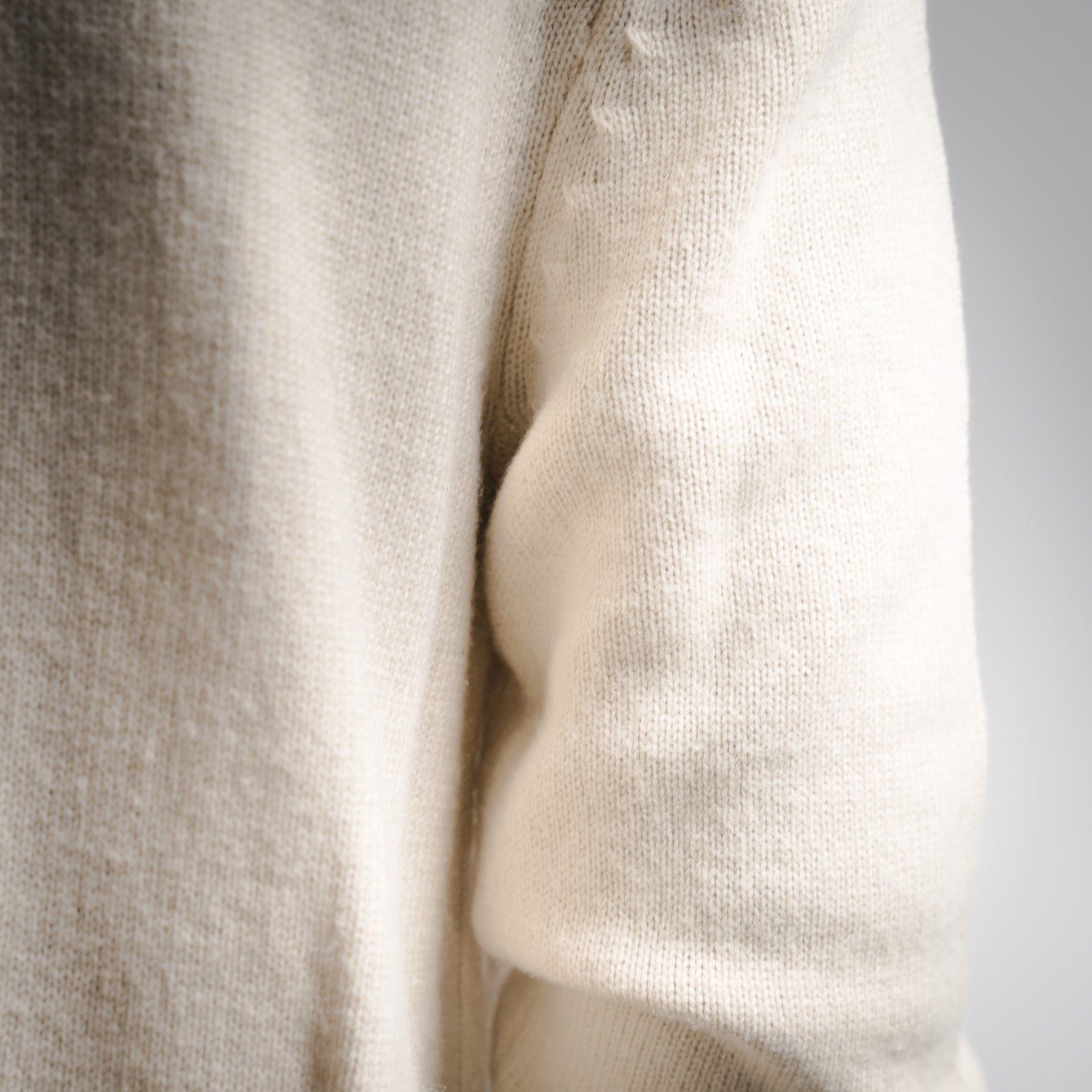 Burbery 25fw leisure sweater