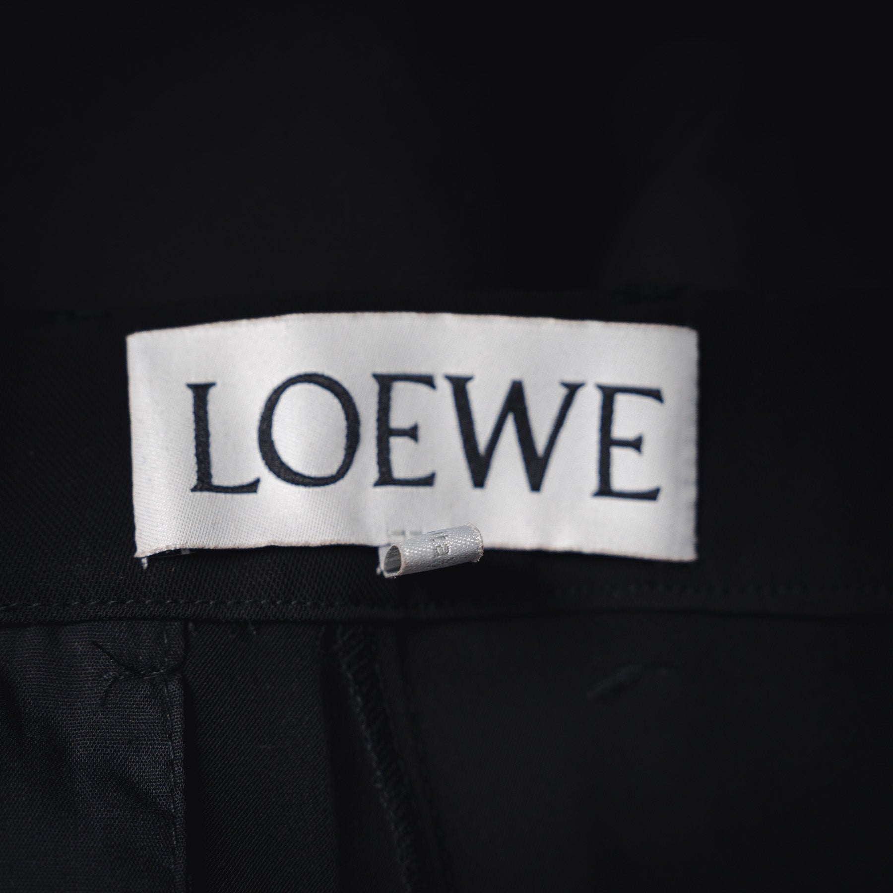 Loe 25fw all-match pants