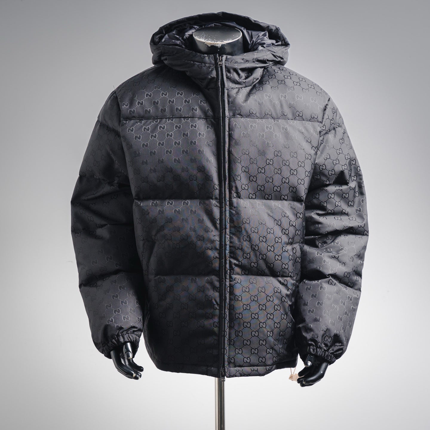 Guc 25fw down jacket