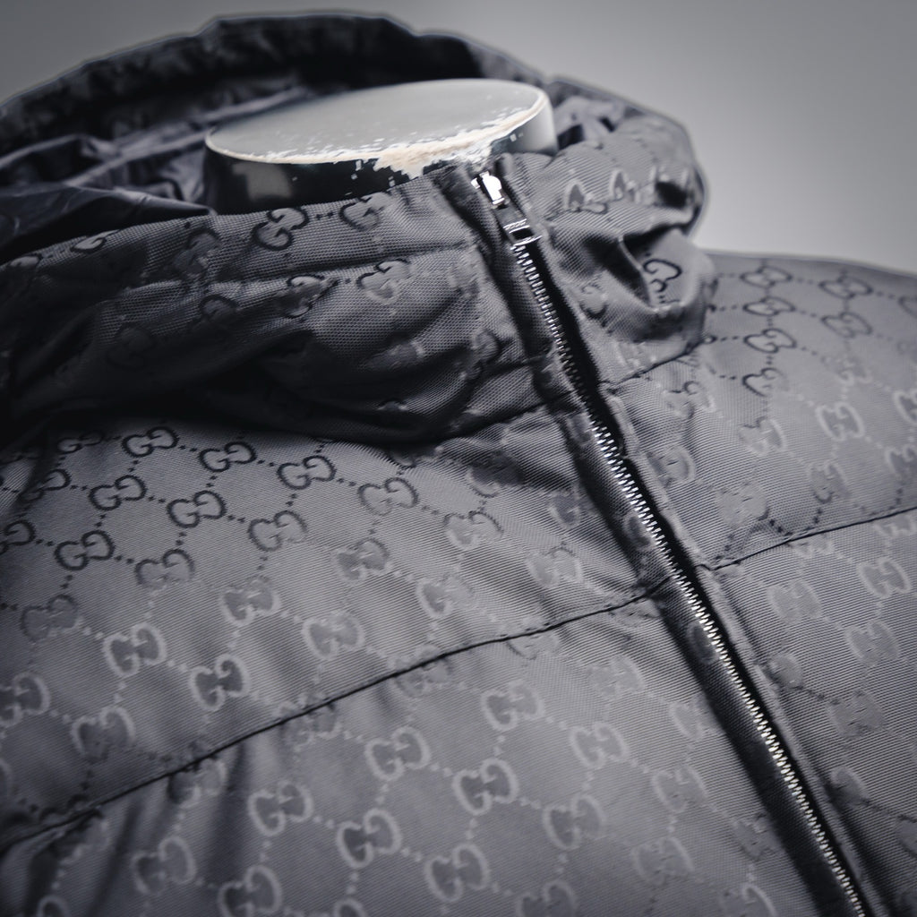 Guc 25fw down jacket