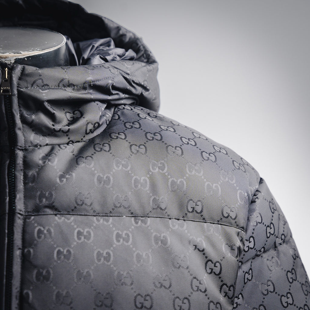 Guc 25fw down jacket