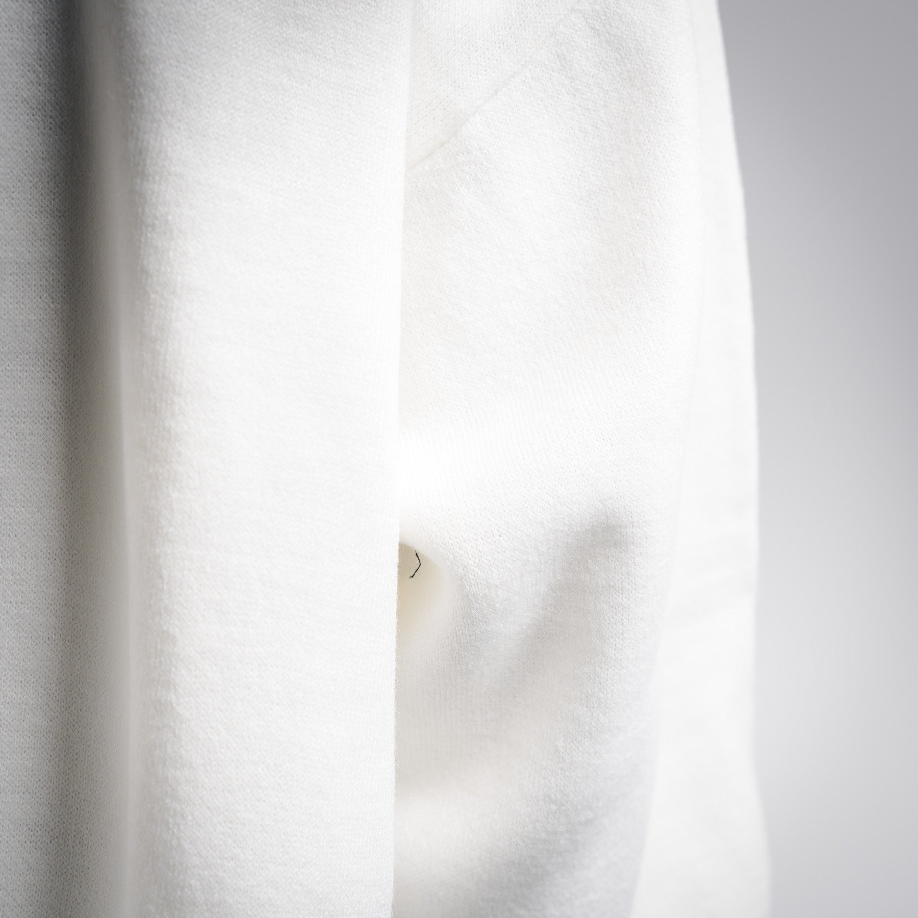 Balen 25fw embroidered sweater