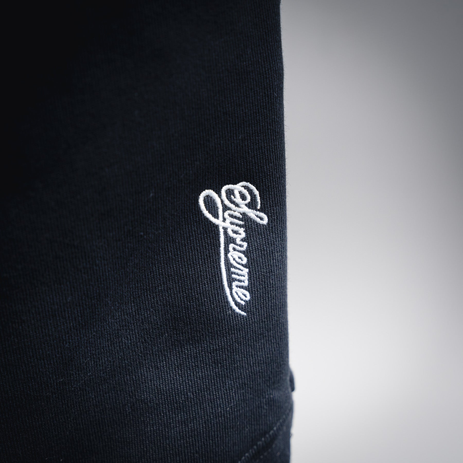 Supre 25fw leisure pants