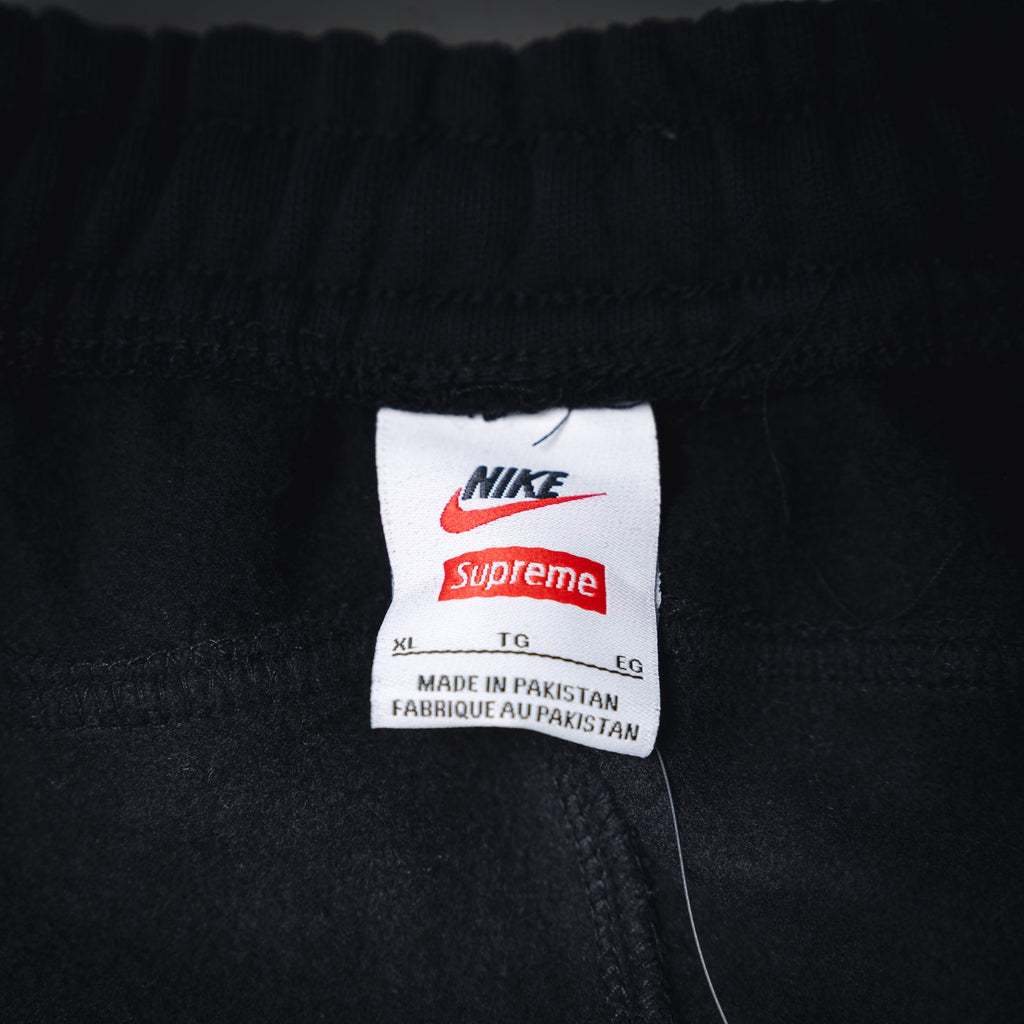 Supre 25fw leisure pants