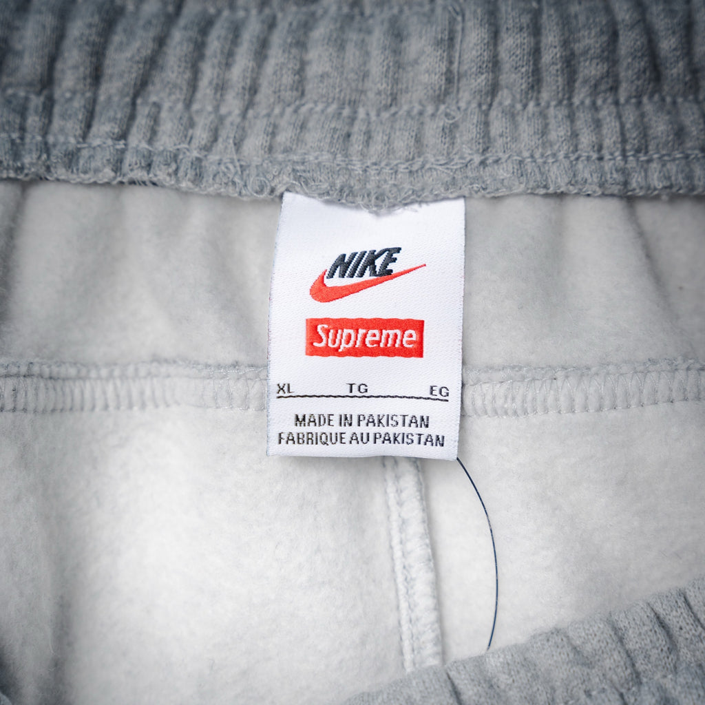 Supre 25fw leisure pants