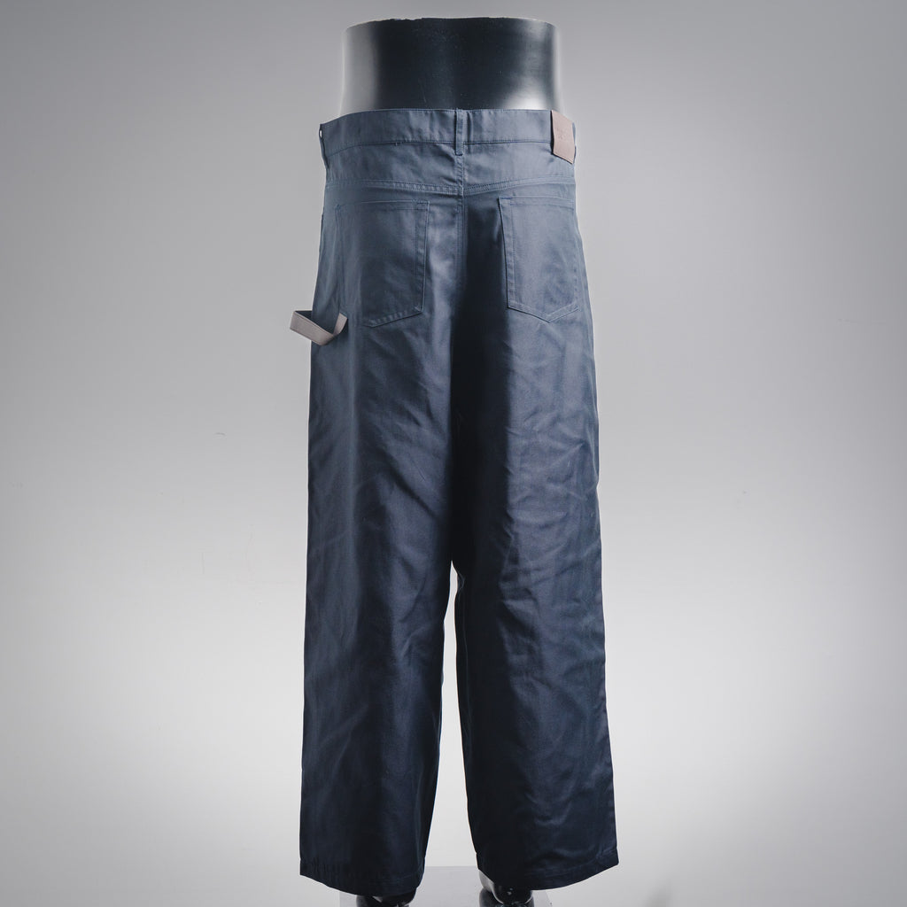 Loe 25fw all-match pants