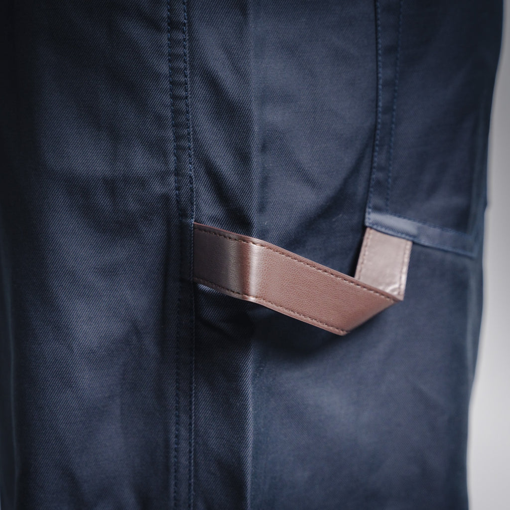 Loe 25fw all-match pants