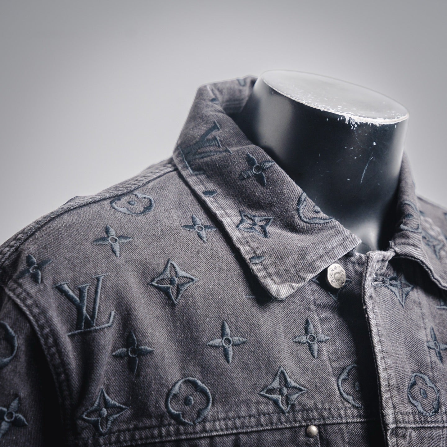 Louis 25fw embroidered jacket