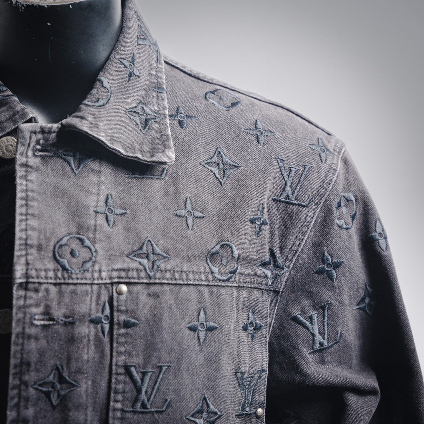 Louis 25fw embroidered jacket