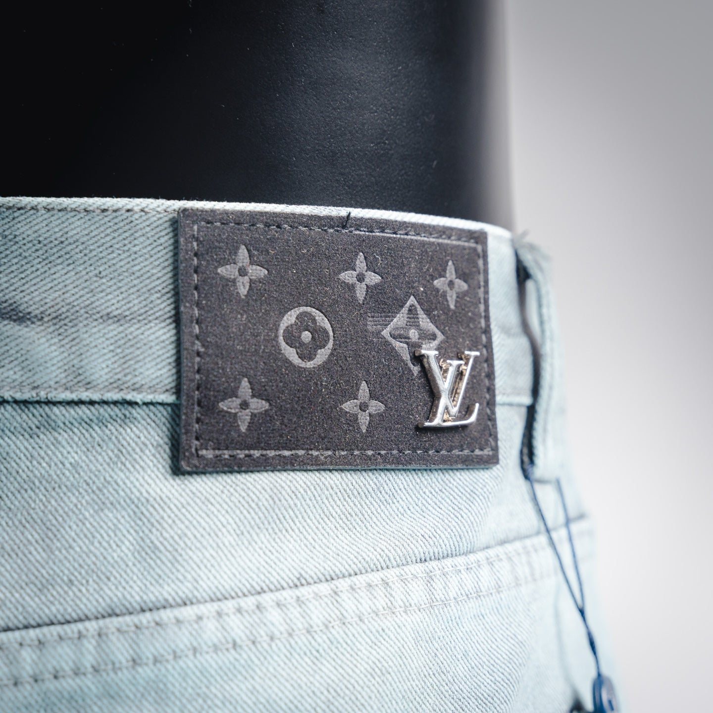 Louis 25fw embroidered jeans