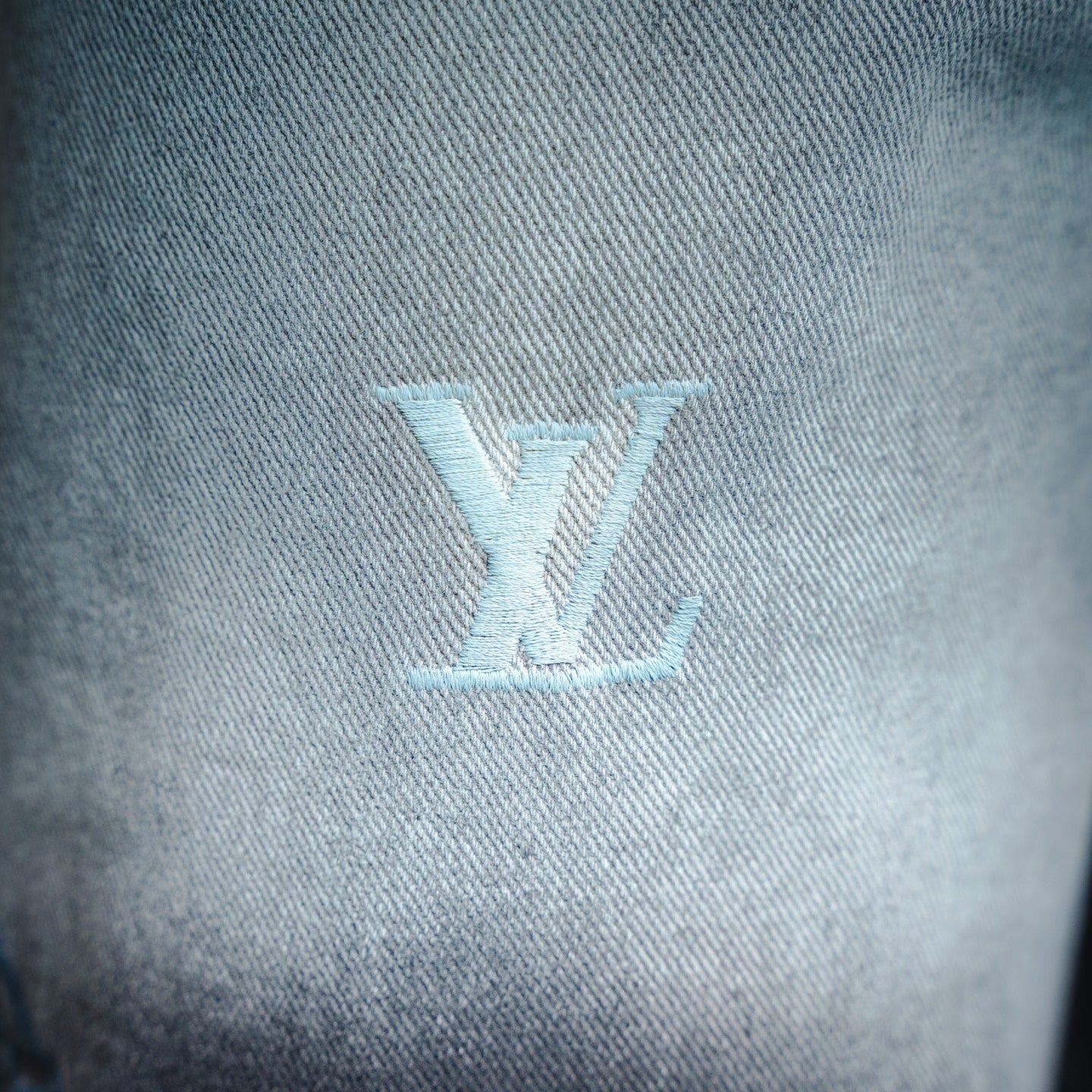 Louis 25fw embroidered jeans