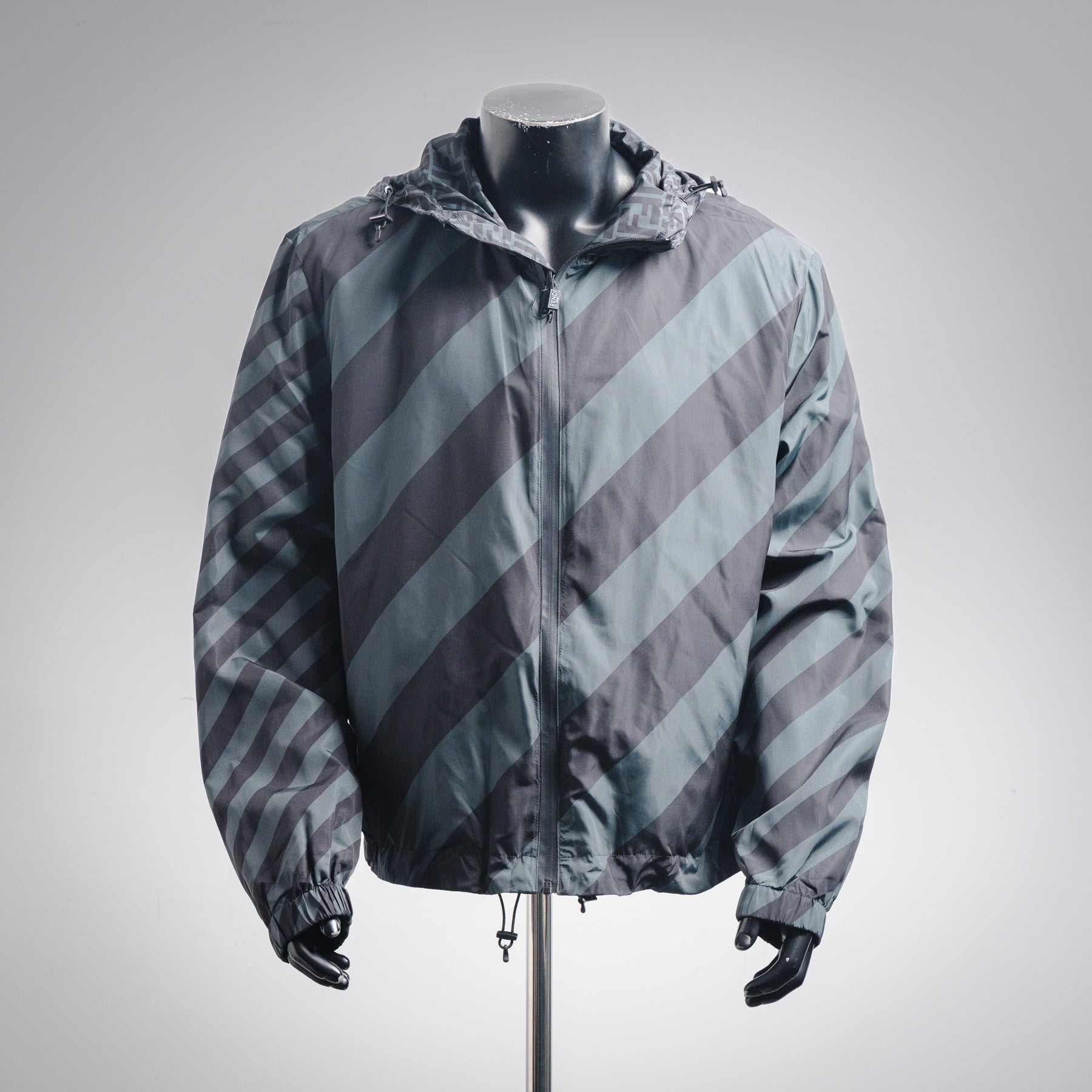 Fend 25fw reversible jacket