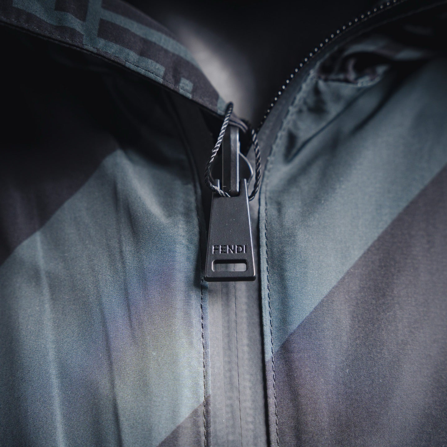 Fend 25fw reversible jacket