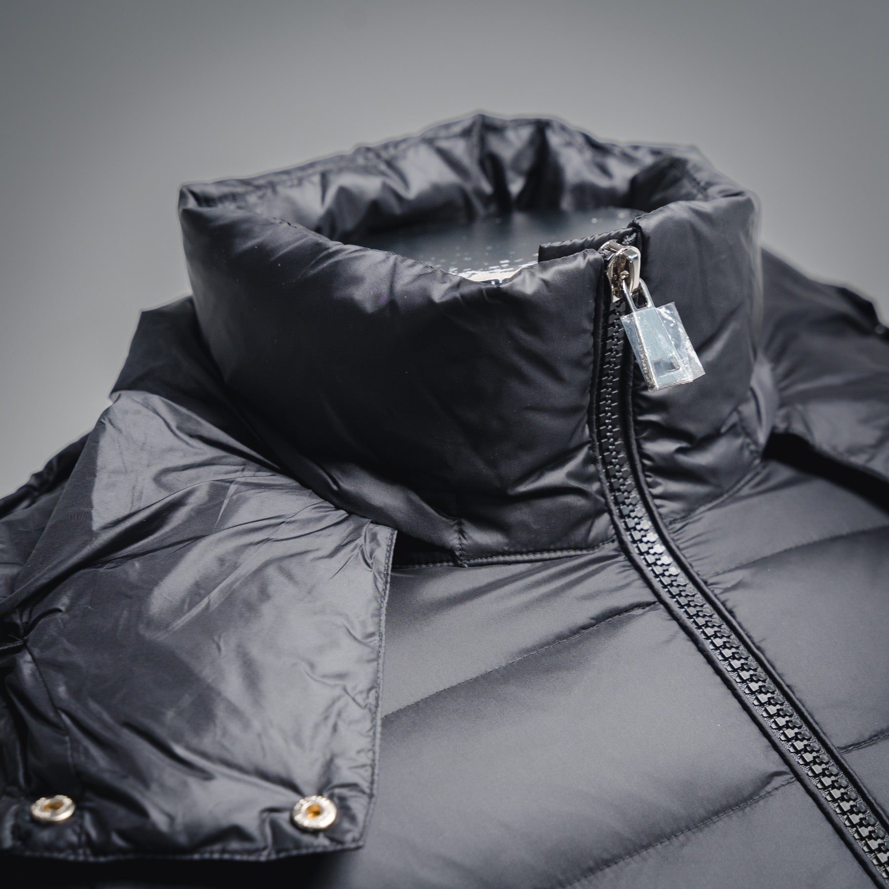 Mon 25fw down jacket