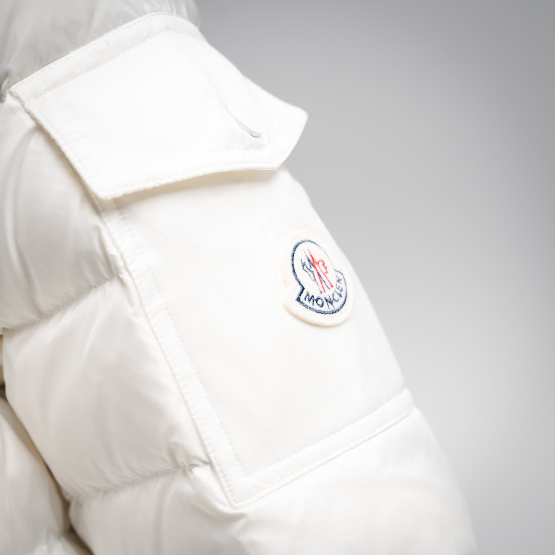 Mon 25fw down jacket