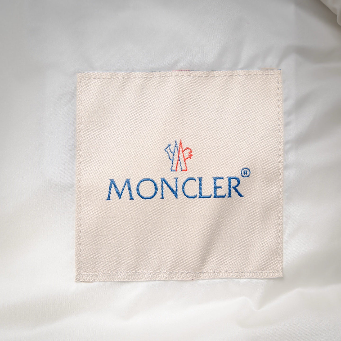 Mon 25fw down jacket