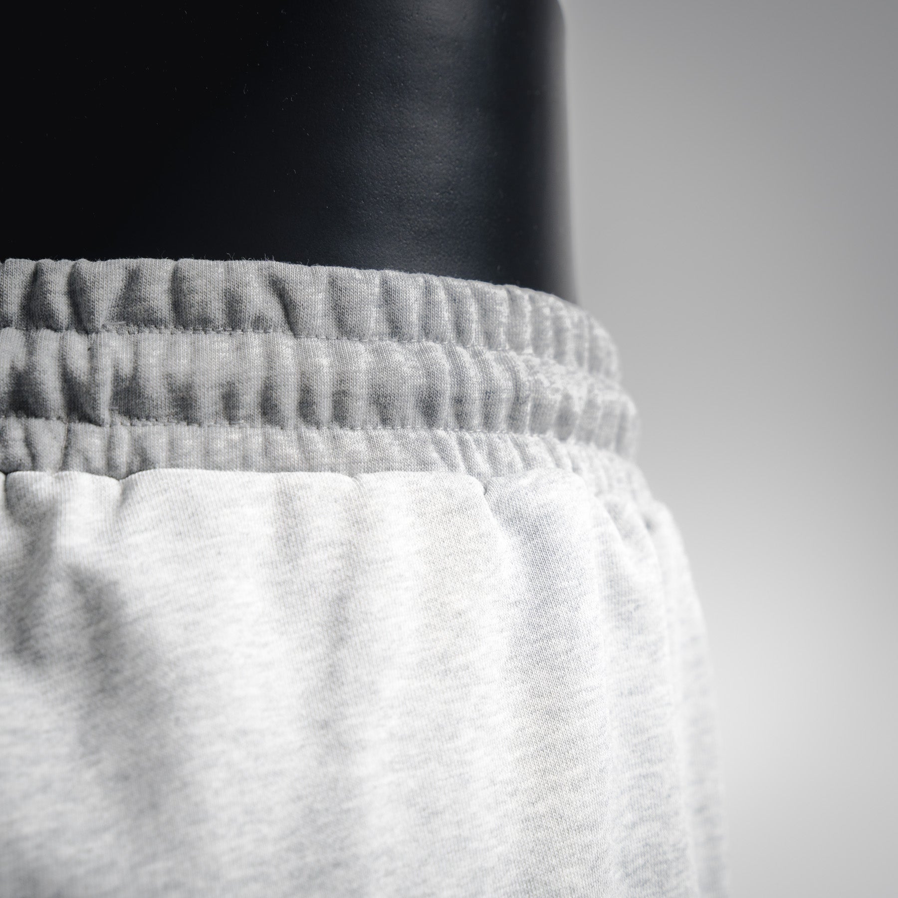 Louis 25fw leisure pants