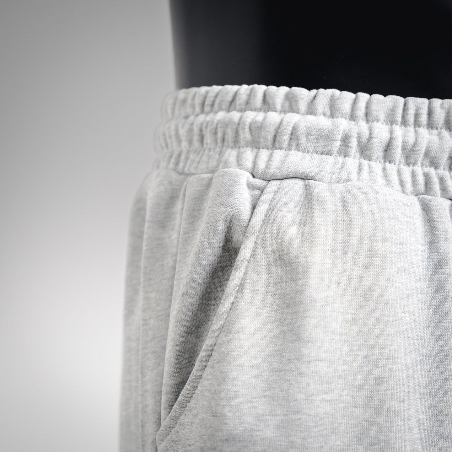 Louis 25fw leisure pants