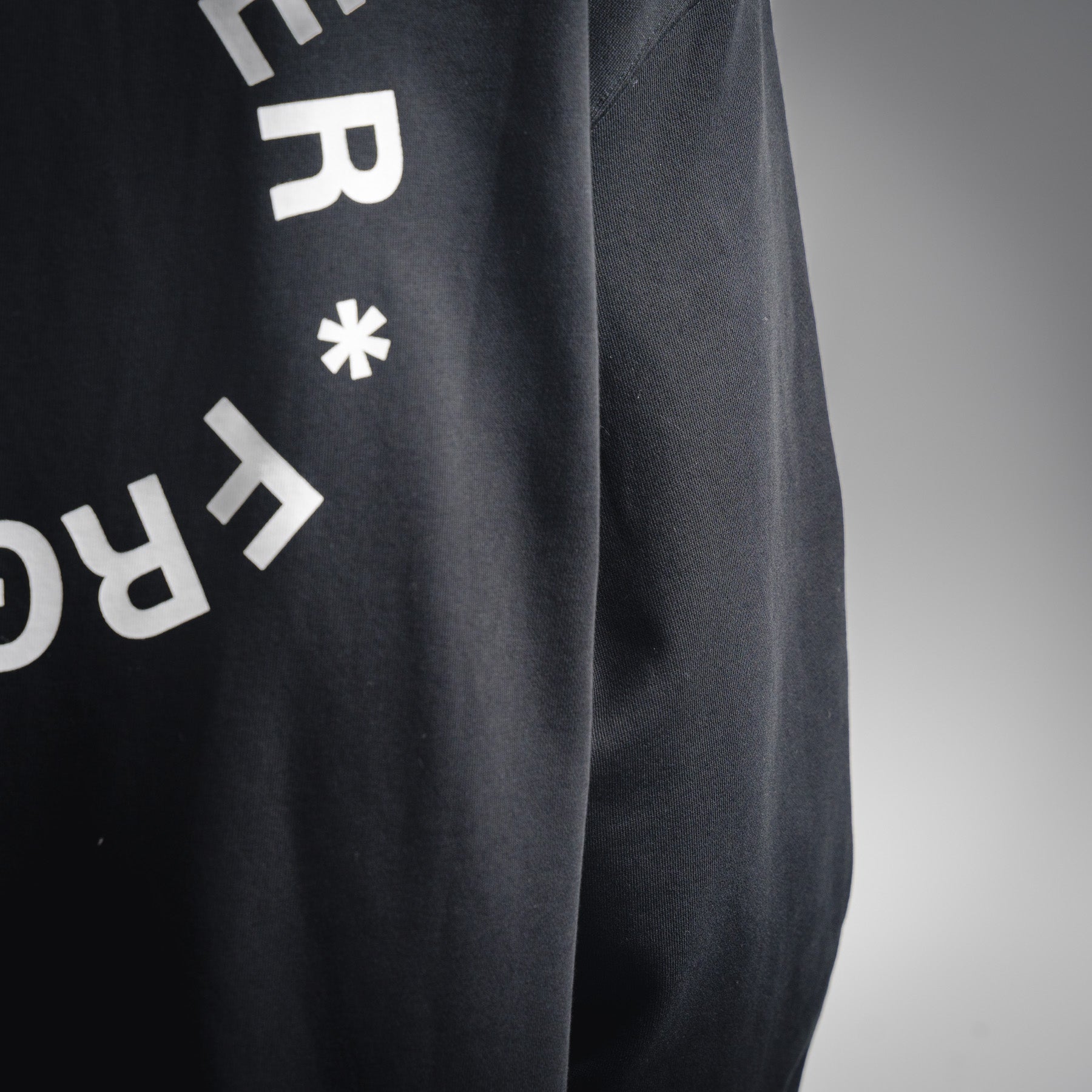 Mon 25fw printed shirt