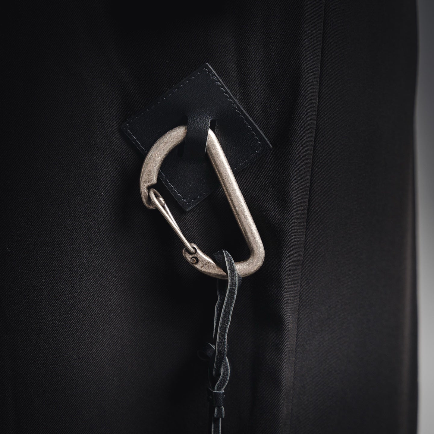 Loe 25fw leisure pants