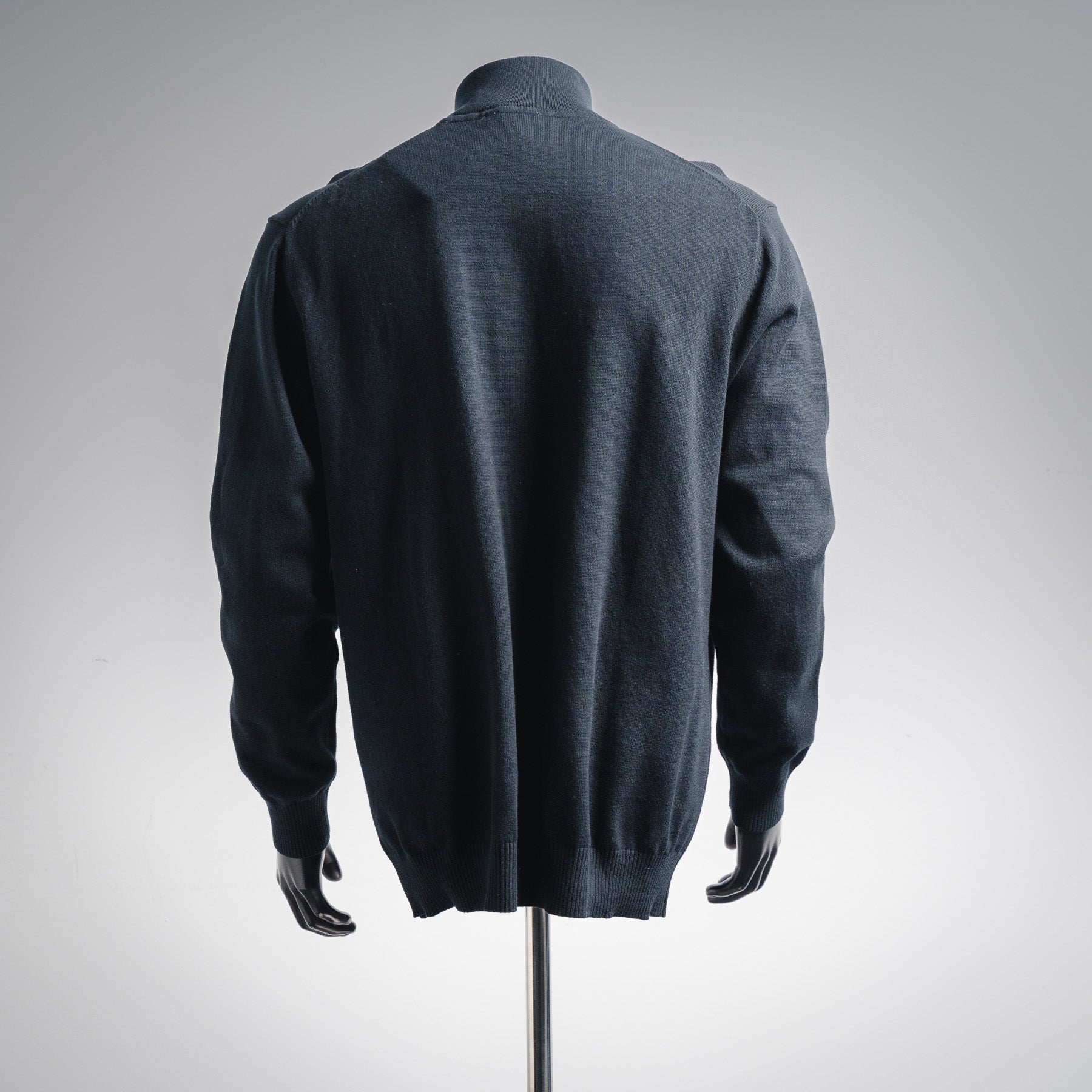 Mon 25fw knitted sweater