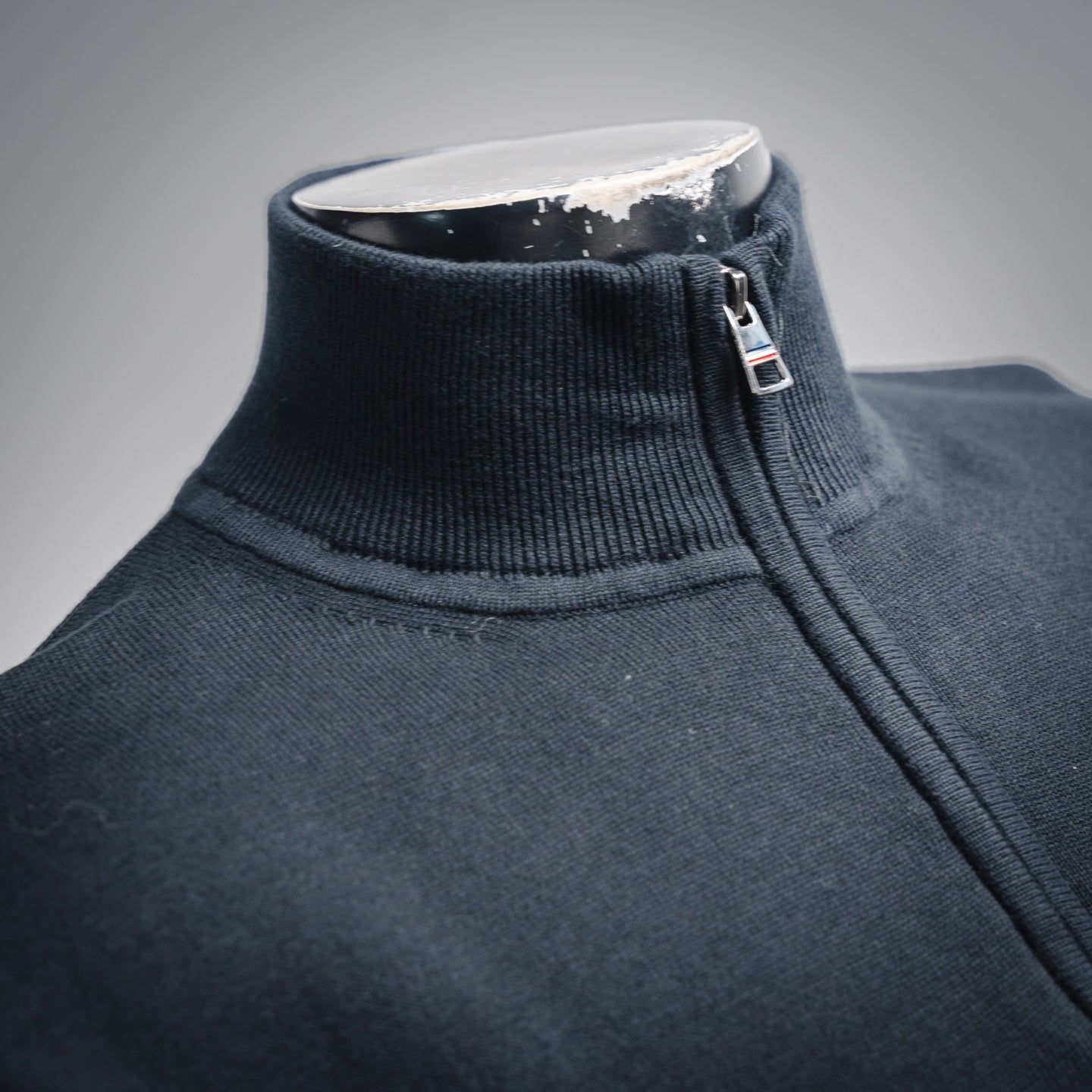 Mon 25fw knitted sweater