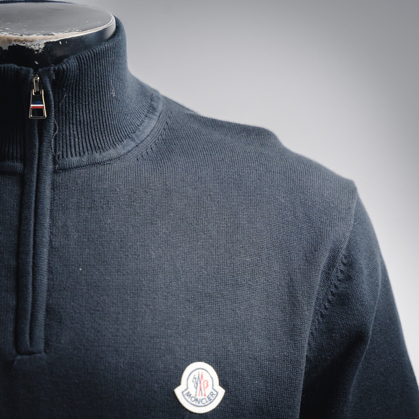 Mon 25fw knitted sweater