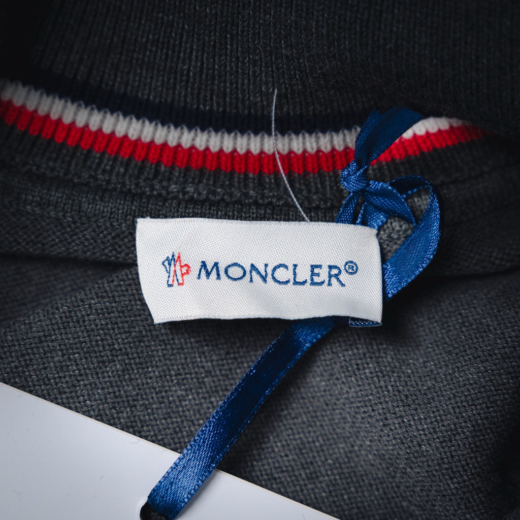 Mon 25fw knitted sweater