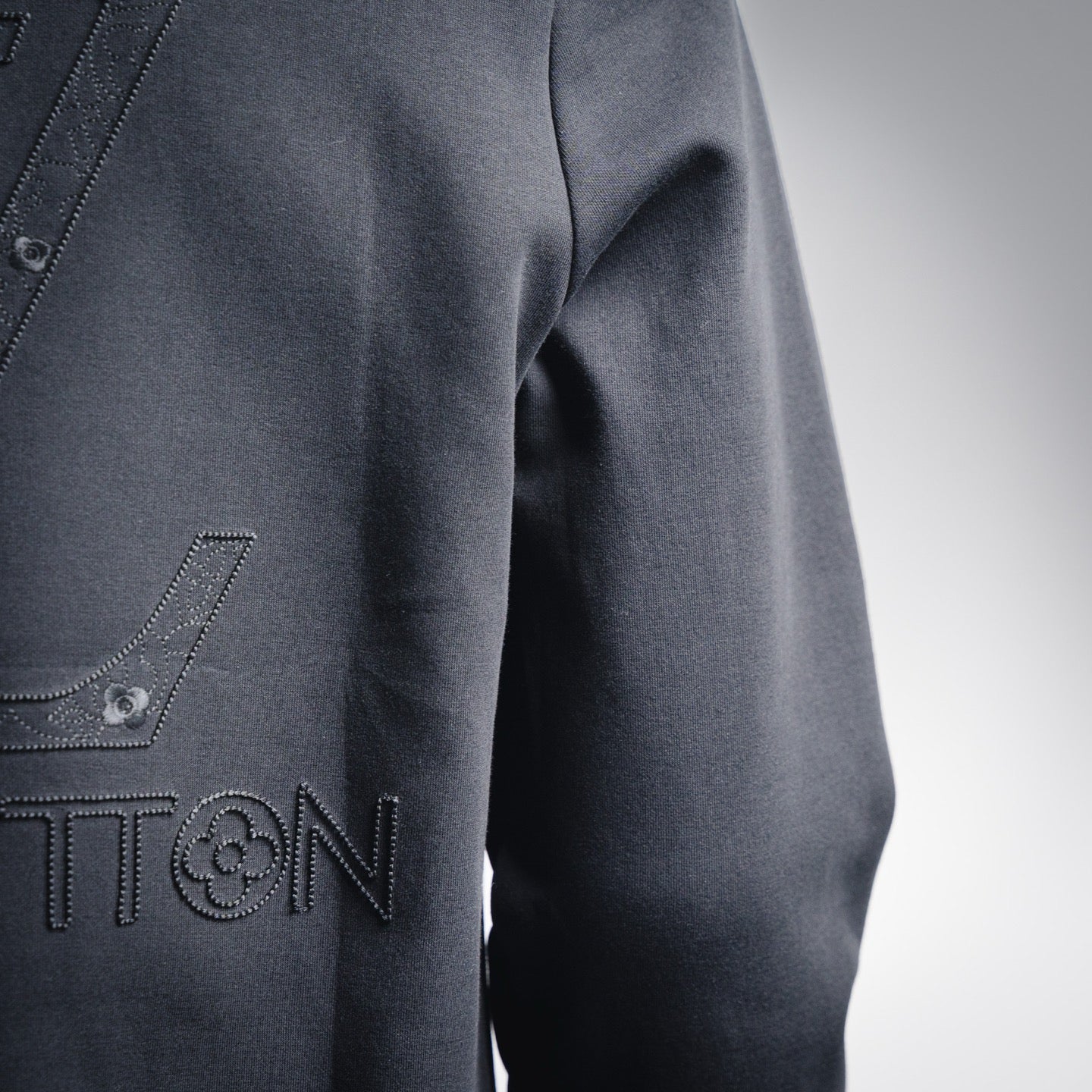 Louis 25fw embroidered shirt