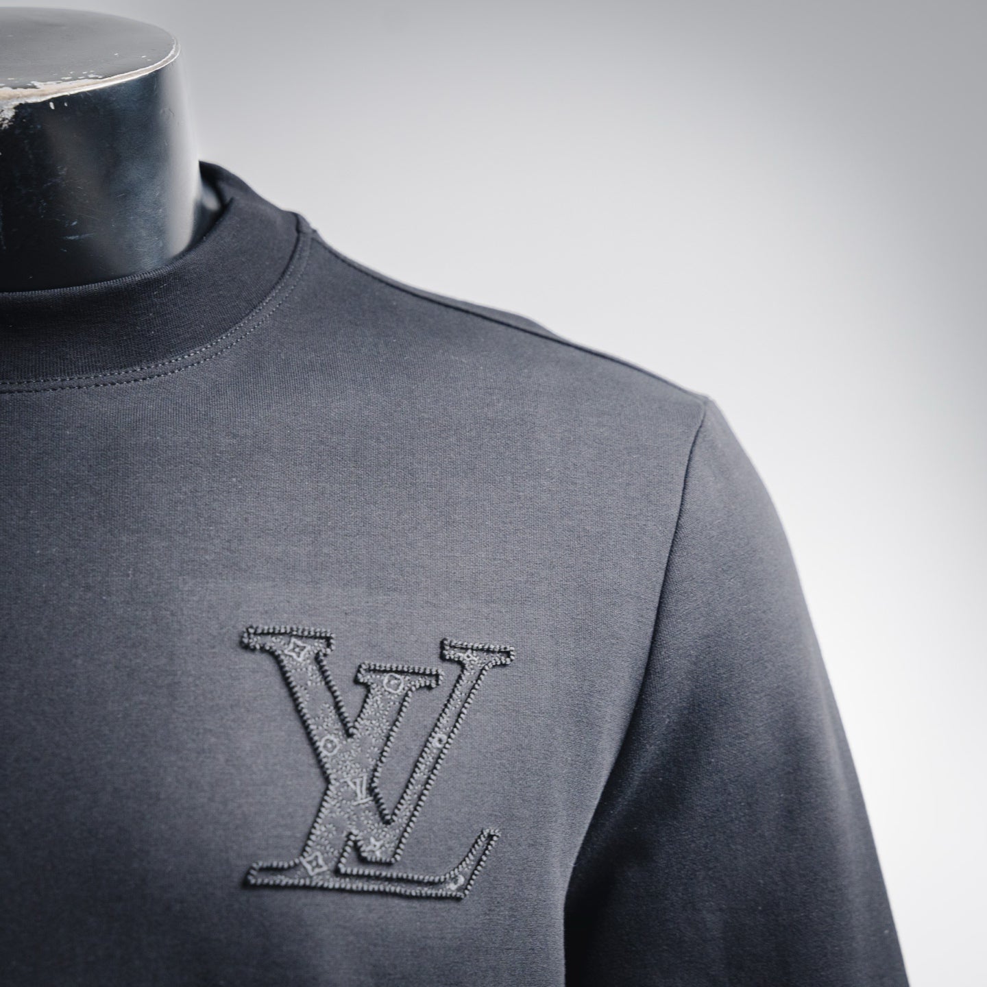 Louis 25fw embroidered shirt