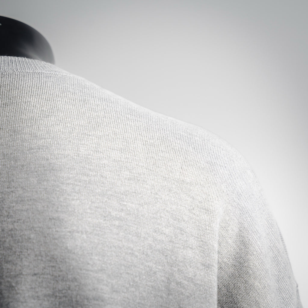 Loe 25fw embroidered sweater