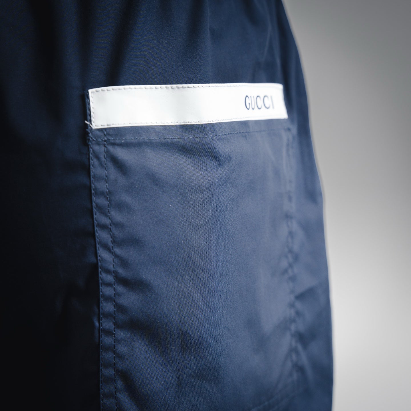 Guc 25fw leisure pants