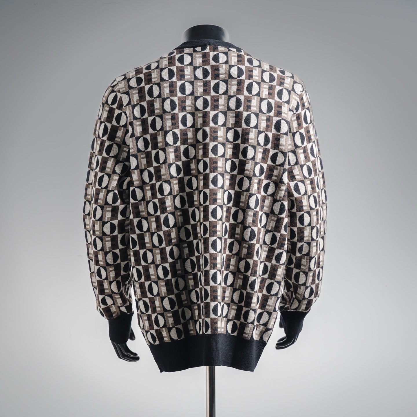 Fend 25fw knitted sweater