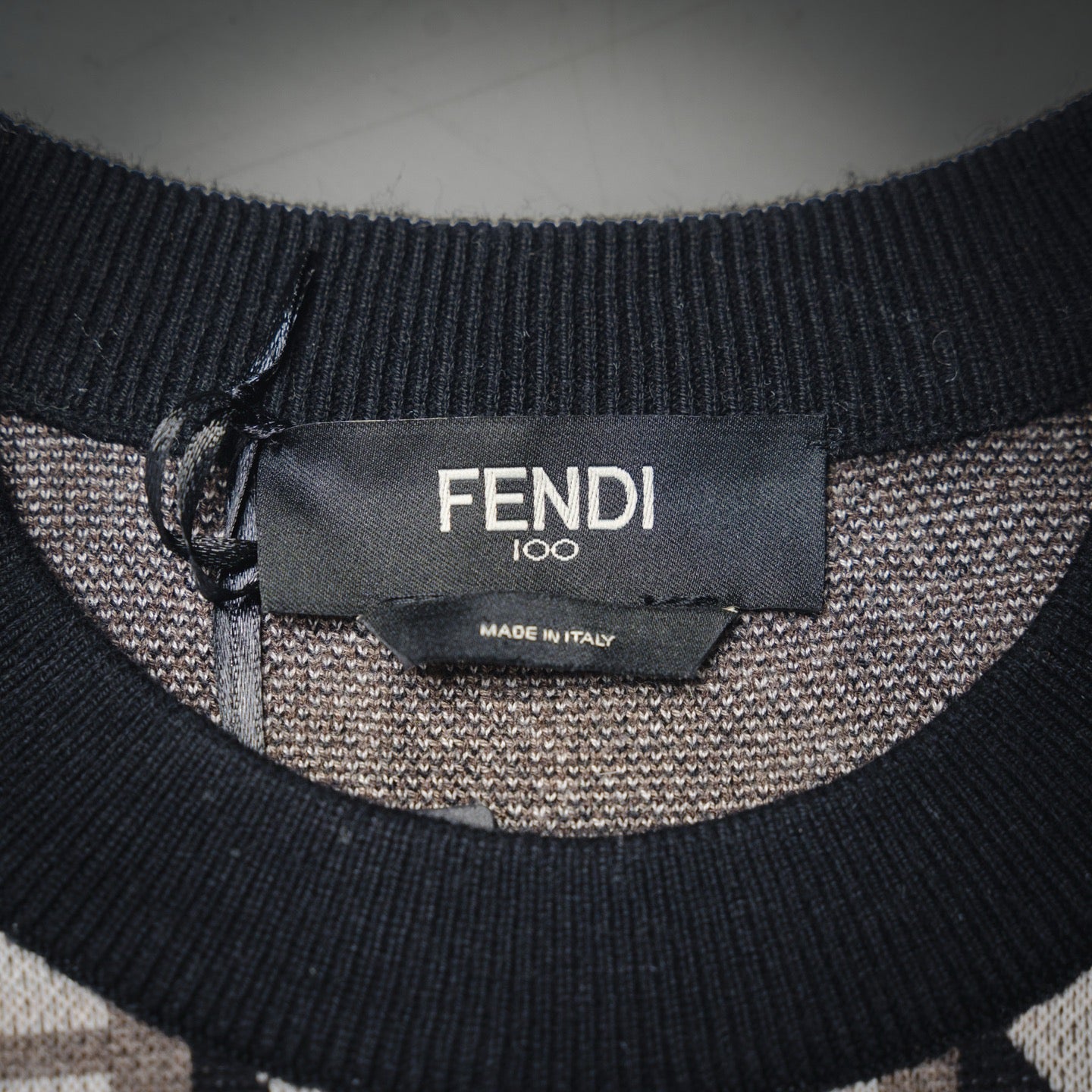 Fend 25fw knitted sweater