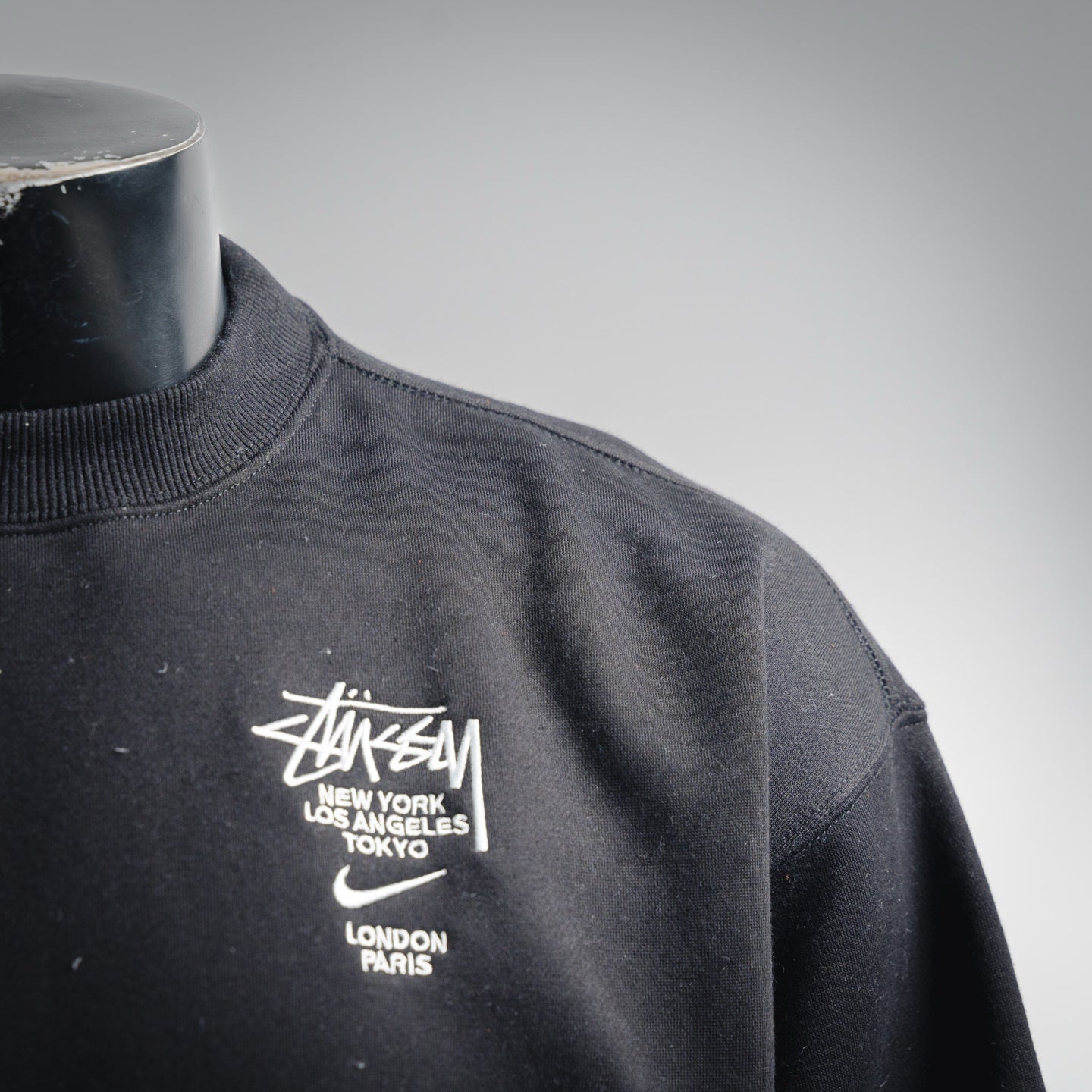 Nik 25fw embroidered shirt