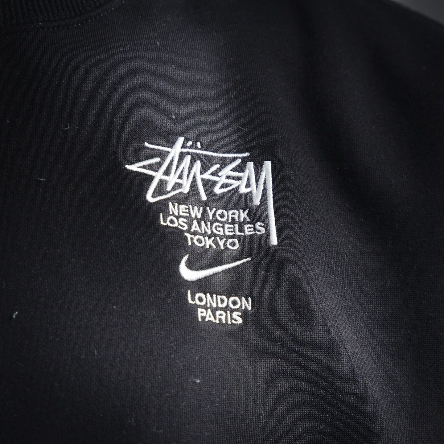 Nik 25fw embroidered shirt