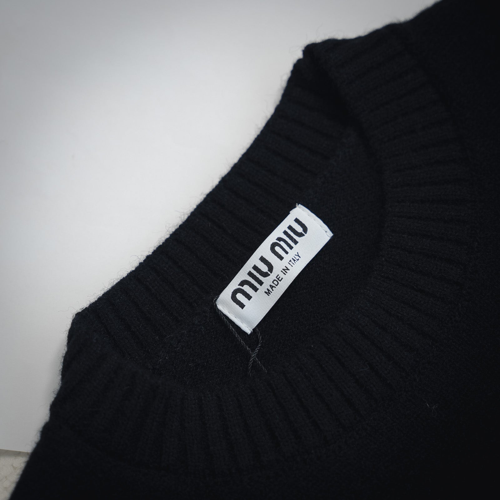 Miu 25fw jacquard sweater