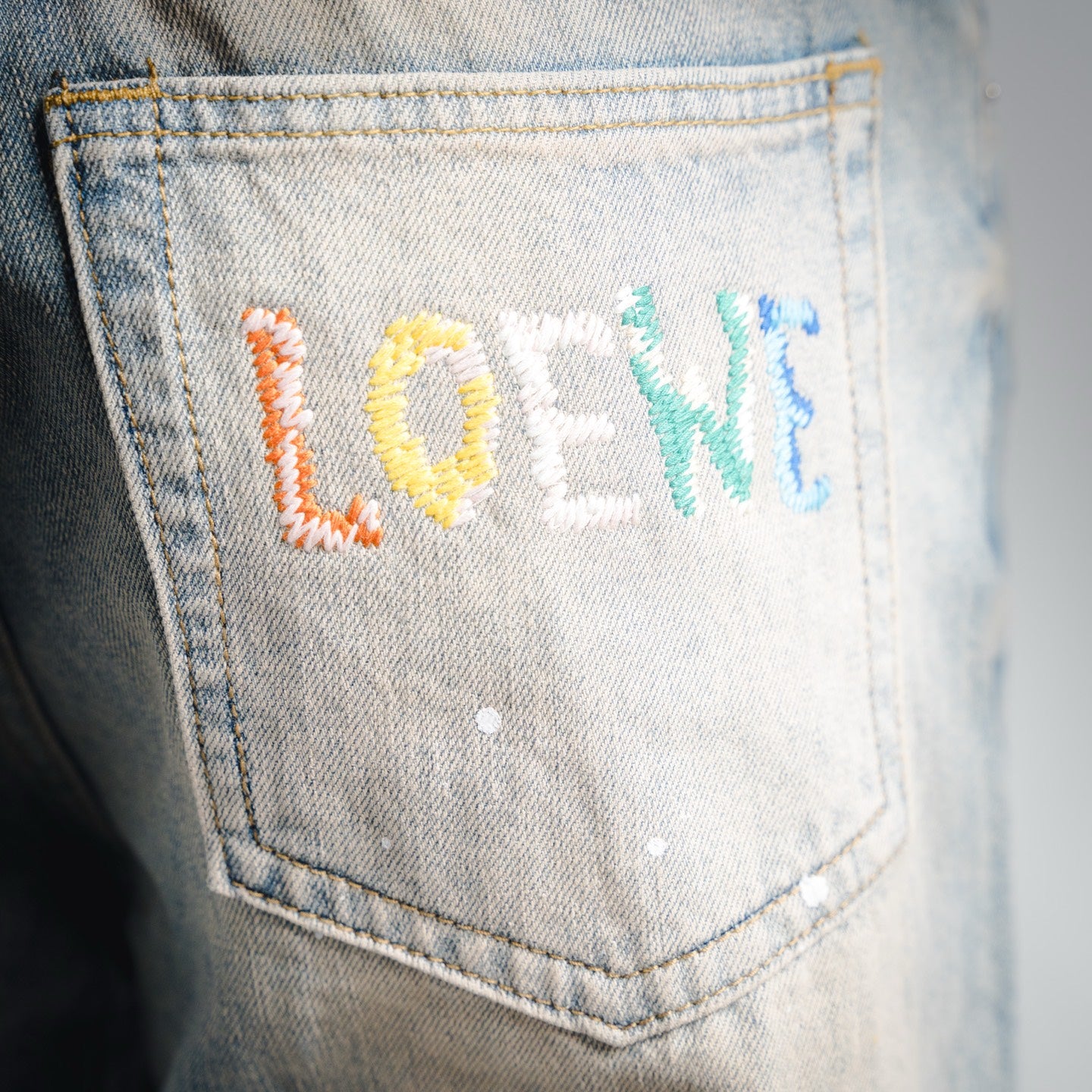 Loe 25fw leisure jeans