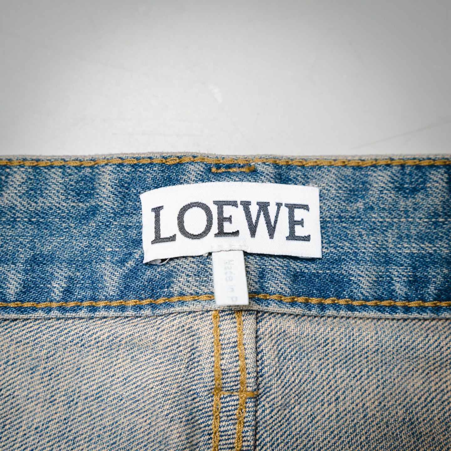 Loe 25fw leisure jeans